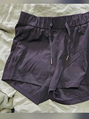 Lululemon Black On The Fly Shorts 2.5" Size 8